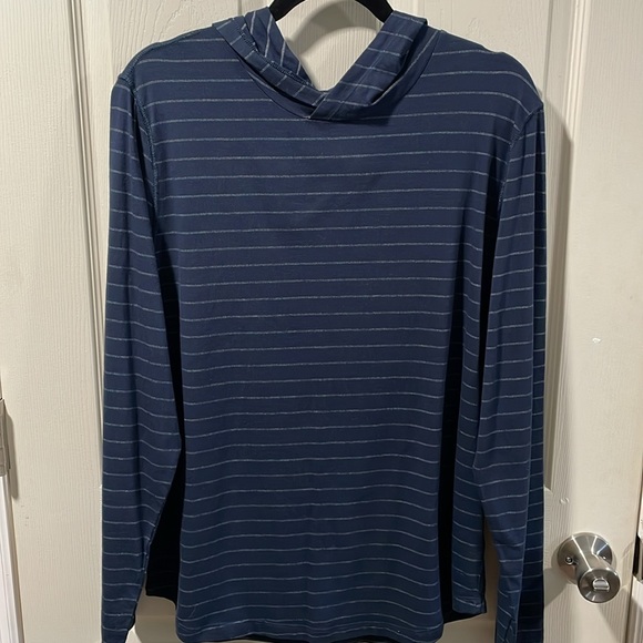 VRST Hooded Shirt - Picture 2 of 4